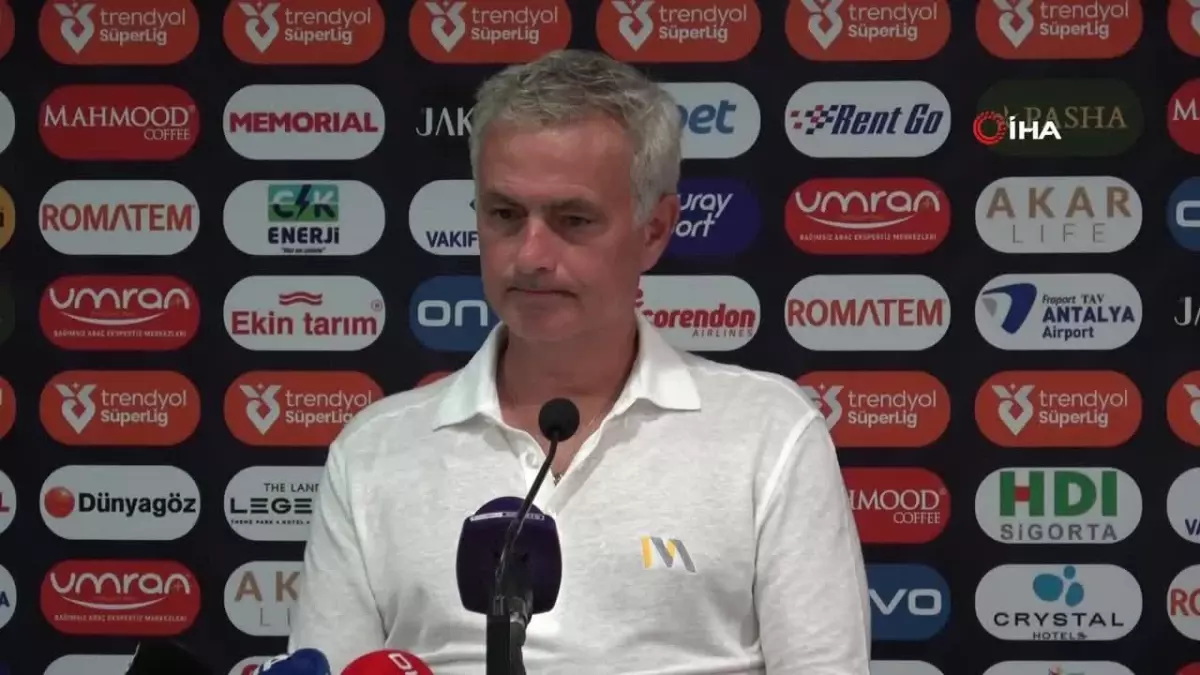 Mourinho: ‘Oyuncular basit oynamalı’